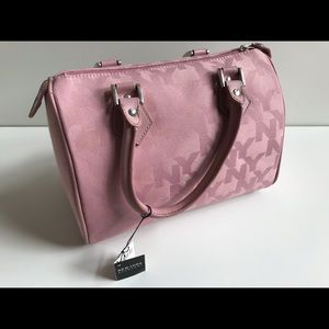 NEW New York and Company Dusty Rose handbag